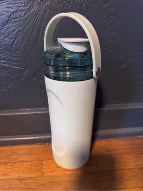 Brumate Shaker Bottle